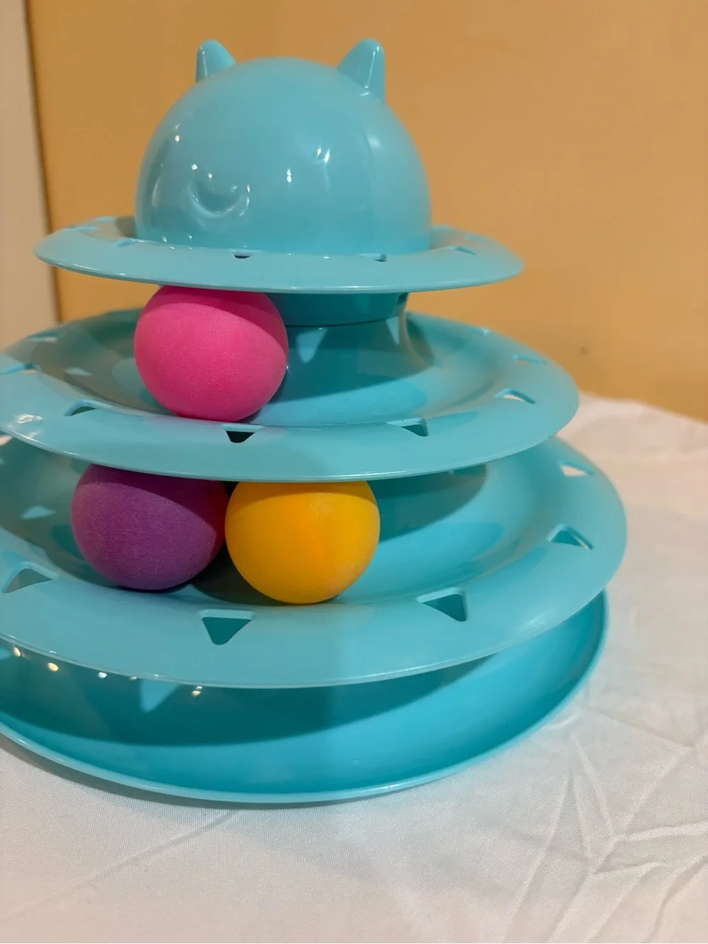 Cat toy cat turntable ball three-layer cat tower